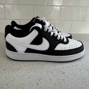 Nike Court Vision Low Next Nature men’s 7.5/womens9